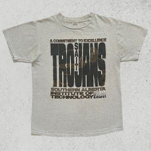 Vintage 1990s Collegiate Sporting Team Graphic T Shirt